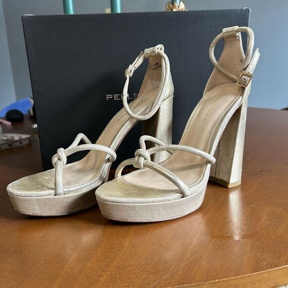Pelle Moda‎ Gillian ankle strap platinum gold chunky heel sandal size 8.5 NEW - Picture 1 of 8